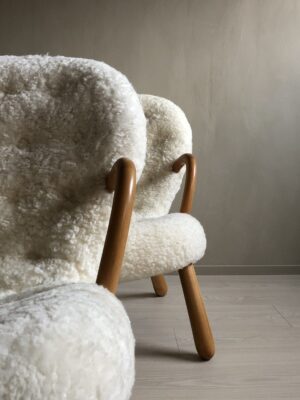 Clam Chairs, Arnold Madsen
