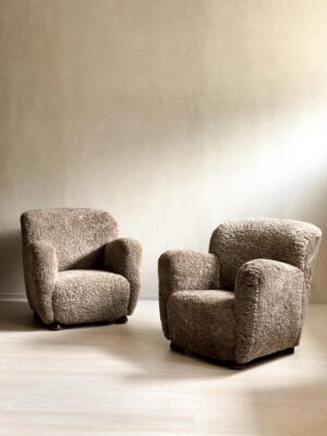 Mid-Century Danish Cabinetmaker Lounge Chairs in Sheepskin, Denmark, 1940s