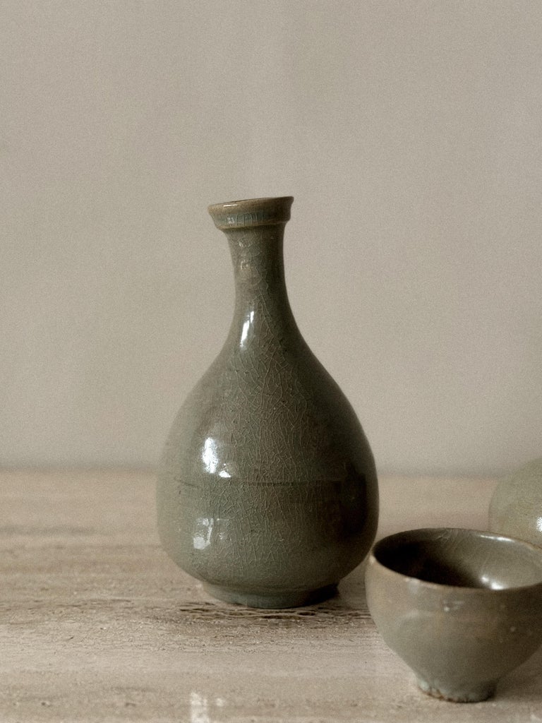 Antique Vase, Cup, and Jar, Korea, Joseon Dynasty (1392–1910) - Image 10
