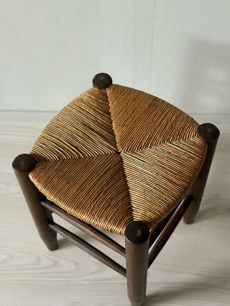 Three-quarter angle of Perriand’s Bauche stools