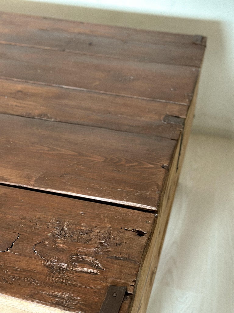 Norwegian console with raw, authentic presence