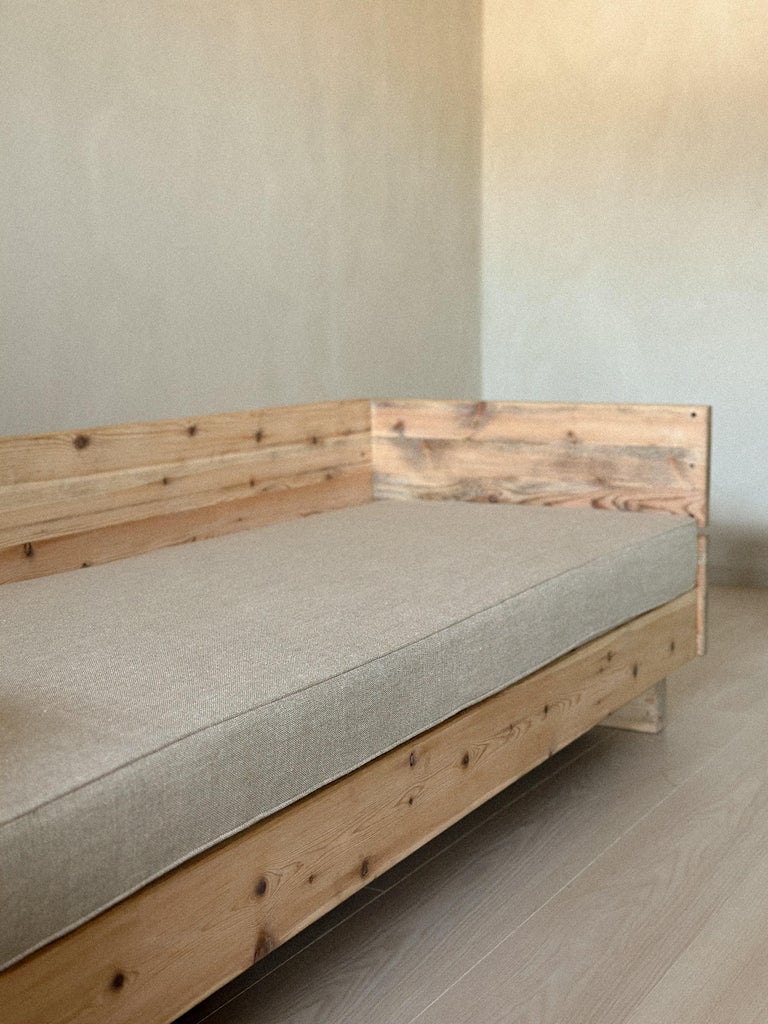 Front view of Donald Judd–inspired pine daybed
