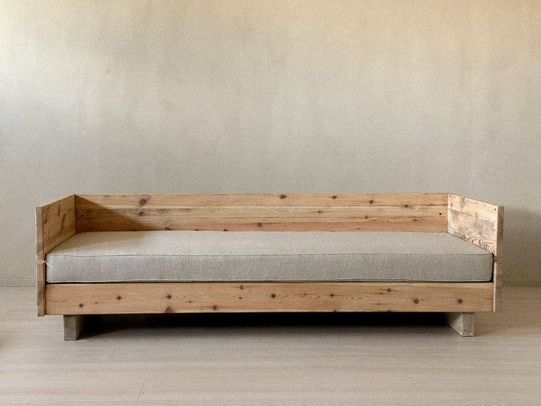 Vintage solid pine daybed with linen cushion, 1970s