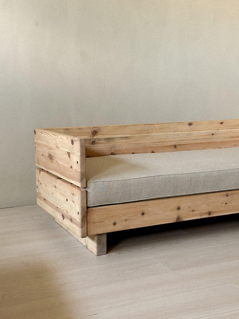 Three-quarter angle of vintage Judd-style daybed