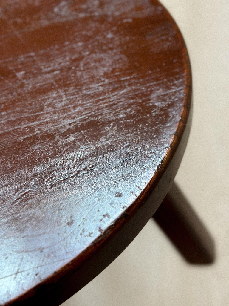 Rustic French oak table with circular form