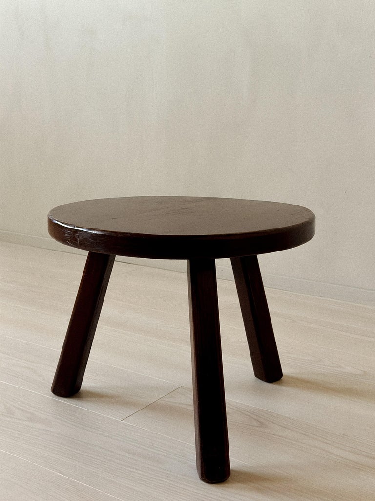 Minimalist French round side table in oak