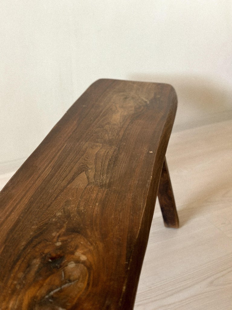 Close-up of oak grain on brutalist bench