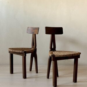 Pair of Spanish low chairs with sculpted wooden backs and rush seats, 1960s