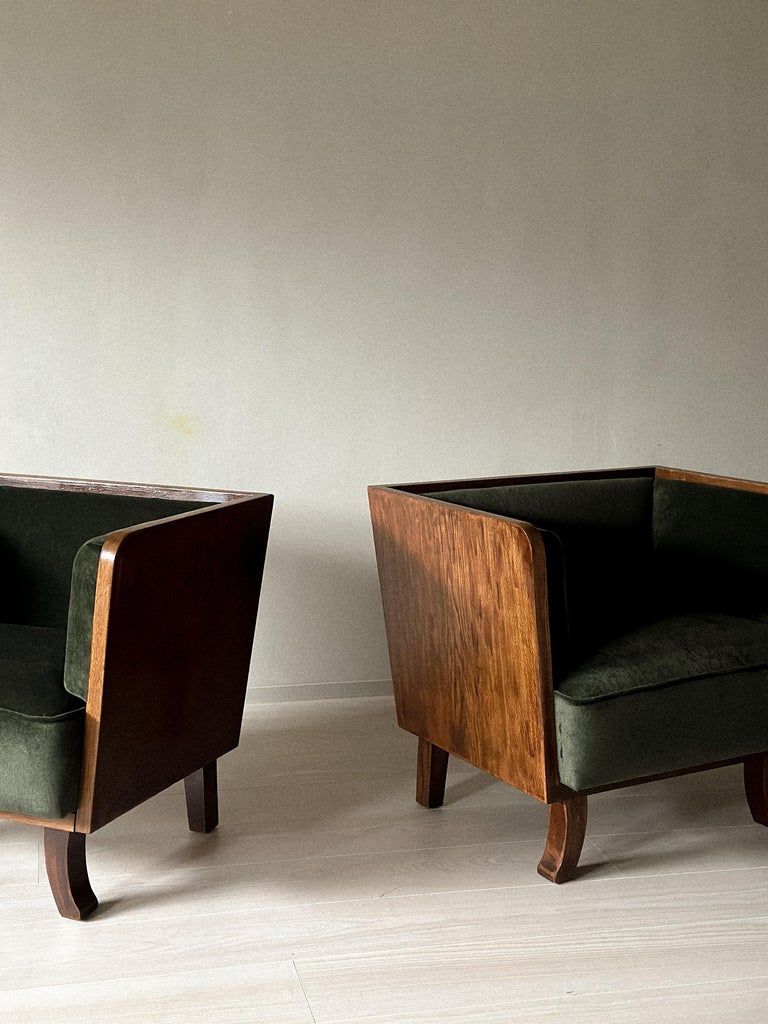 A Pair of Art Deco Armchairs in Oak and Olive Green Velvet, Norway 1930s - Image 8
