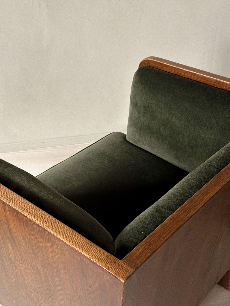 A Pair of Art Deco Armchairs in Oak and Olive Green Velvet, Norway 1930s - Image 6