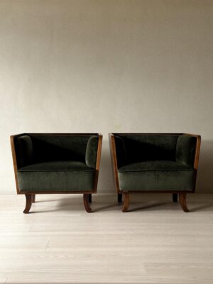 A Pair of Art Deco Armchairs in Oak and Olive Green Velvet, Norway 1930s