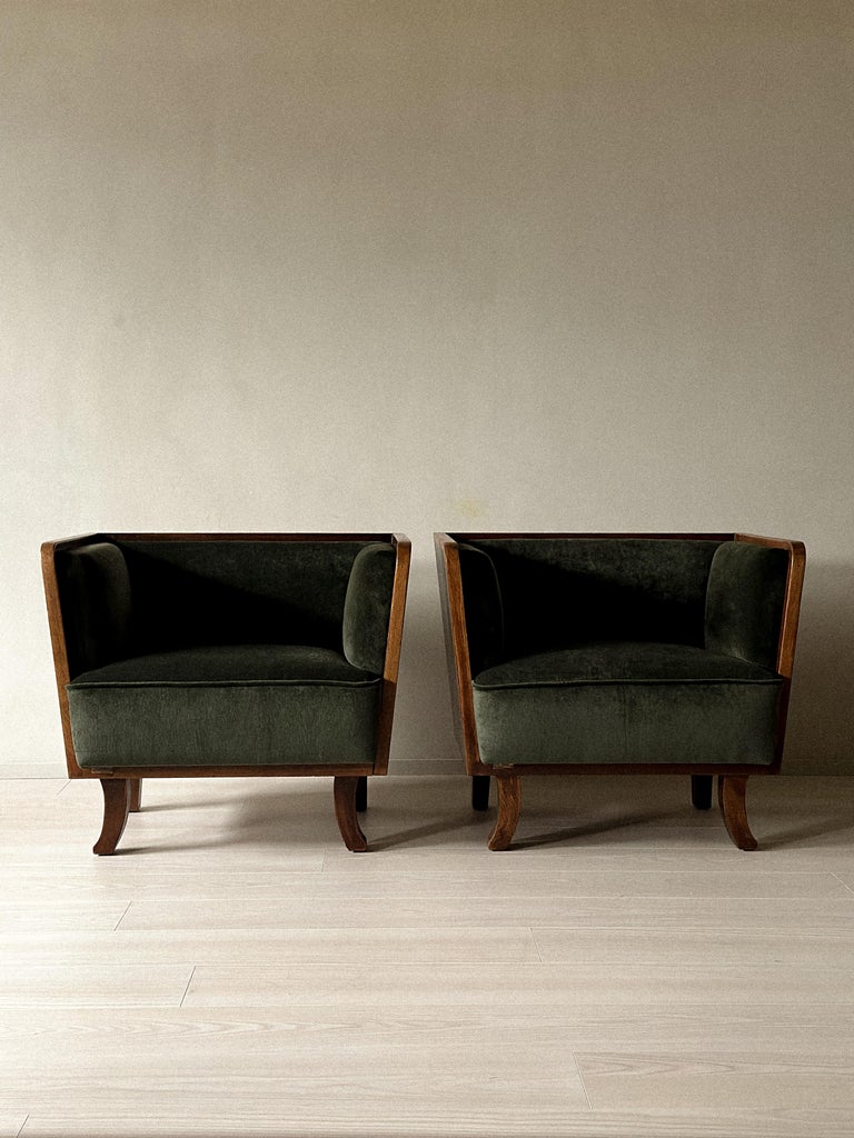 A Pair of Art Deco Armchairs in Oak and Olive Green Velvet, Norway 1930s