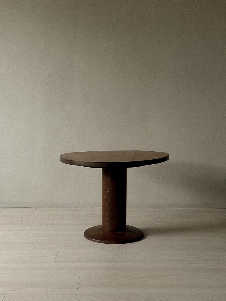 Art Deco, Danish Cabinetmaker Circular Side Table in Oak, c. 1930/40s