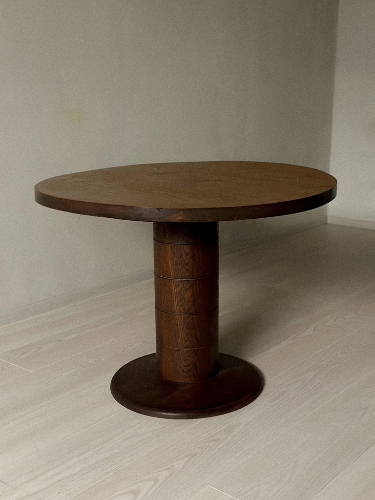 Art Deco, Danish Cabinetmaker Circular Side Table in Oak, c. 1930/40s - Image 2