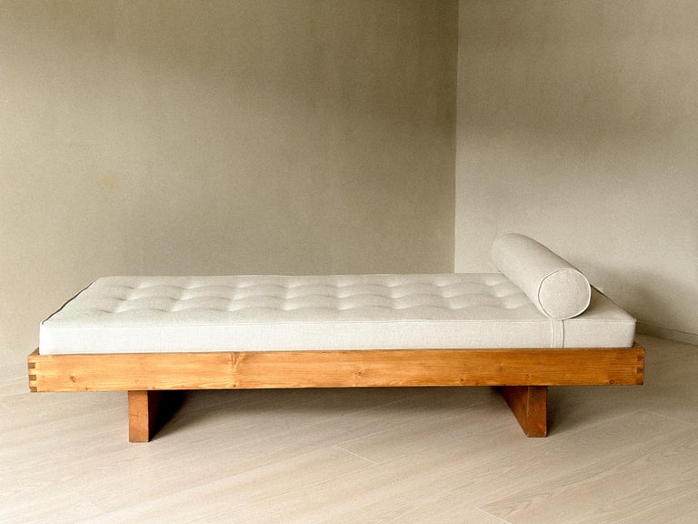 Charlotte Perriand Daybed for Méribel Les Allues, France, c. 1950s - Image 10