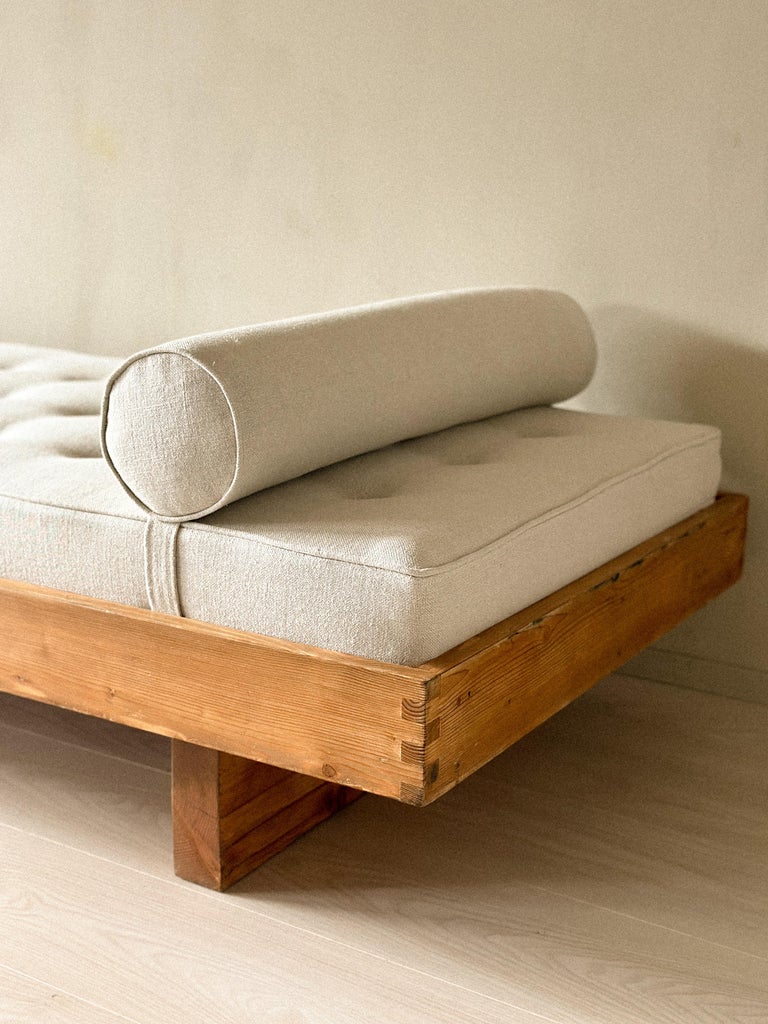 Charlotte Perriand Daybed for Méribel Les Allues, France, c. 1950s - Image 4