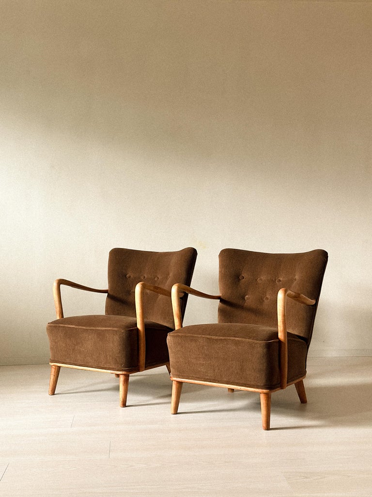 A Pair of Elegant Mid-Century Swedish Armchairs, circa 1950s - Image 2