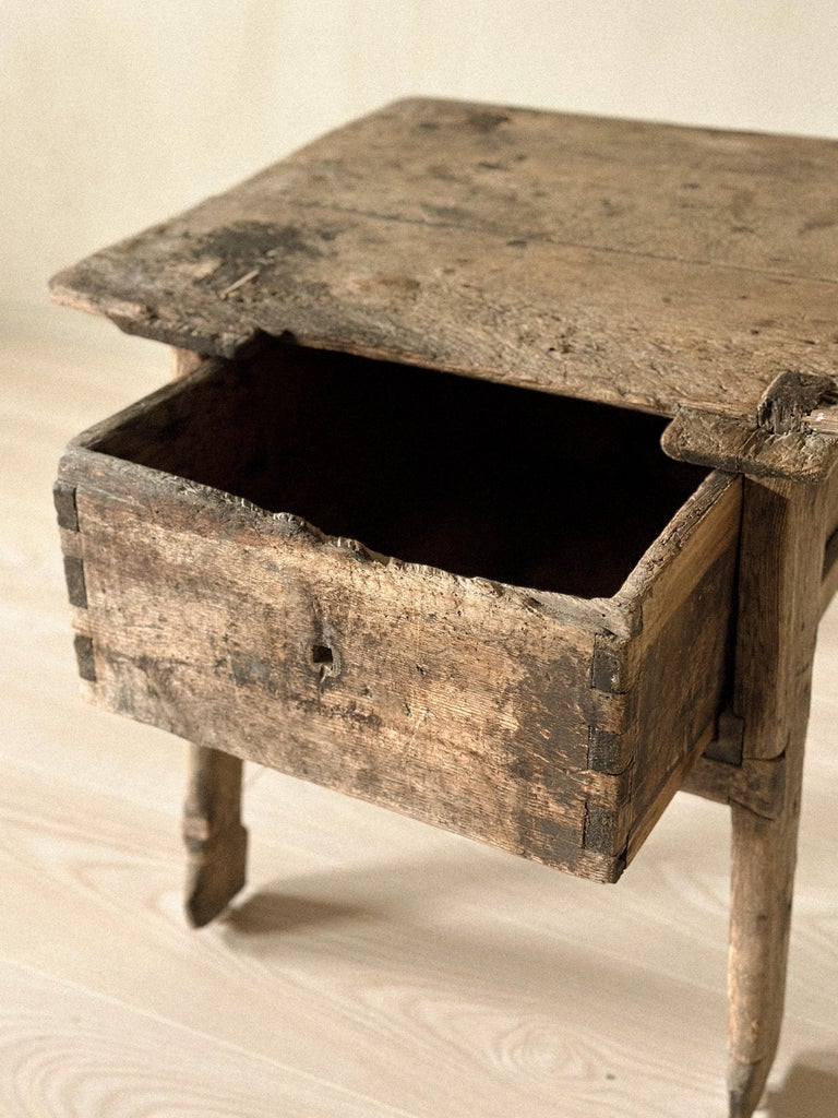Antique Cobbler's Table, Side Table or Nightstand, Scandinavia, c. 1700s - Image 9