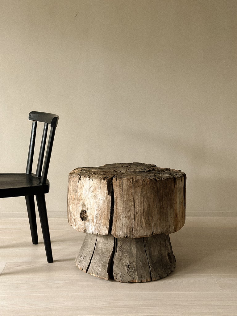 A Massive Side Table (Foundation Log), Norway c. 17th-18th Century - Image 2