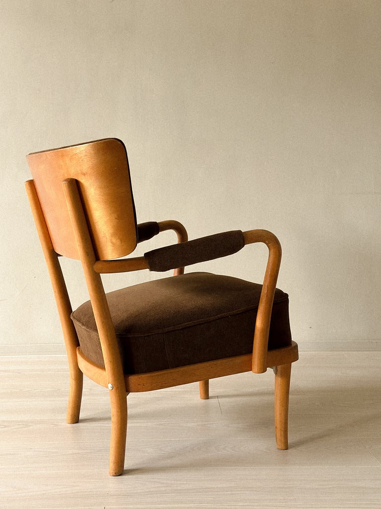 A Mid-Century Armchair by Anonymous Designer, Finland c. 1950s - Image 8
