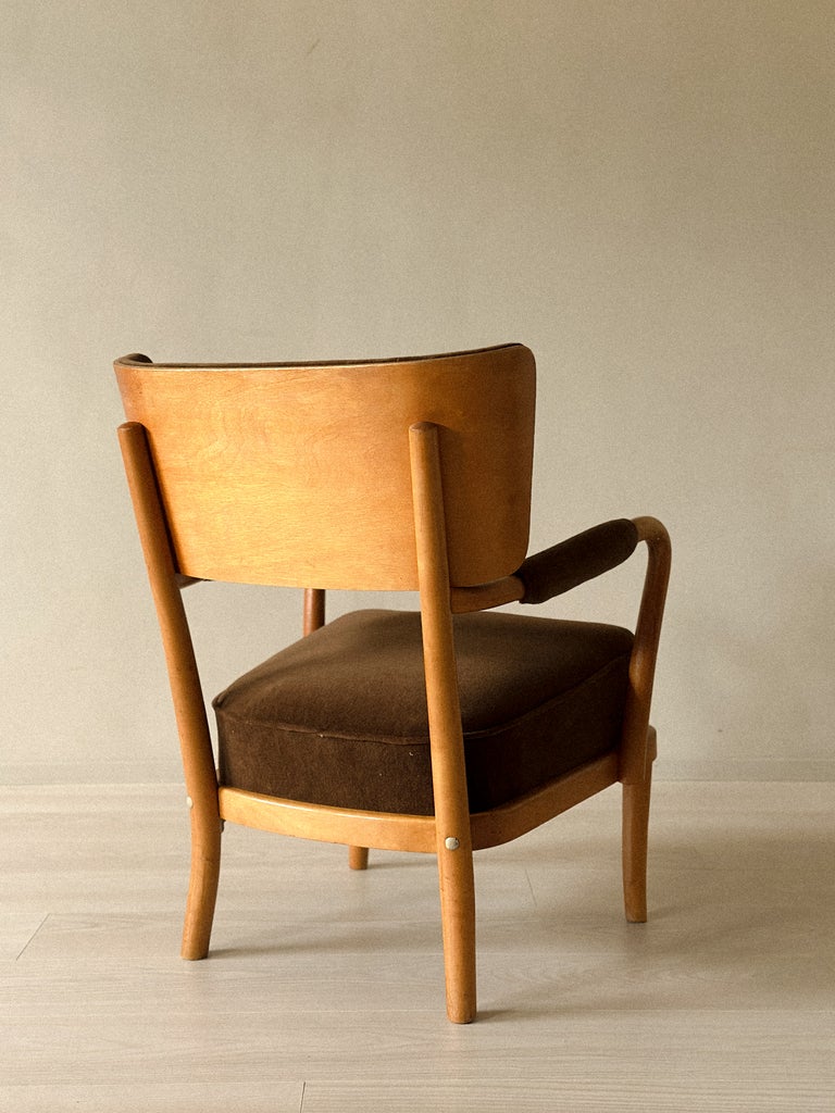 A Mid-Century Armchair by Anonymous Designer, Finland c. 1950s - Image 6