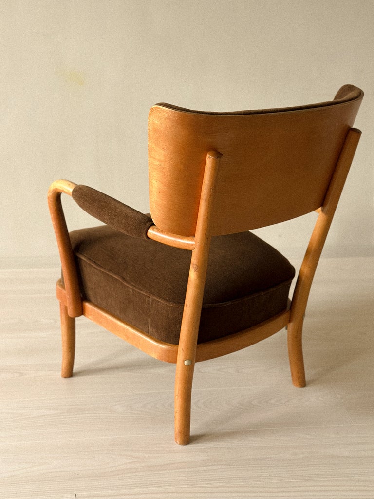 A Mid-Century Armchair by Anonymous Designer, Finland c. 1950s - Image 11