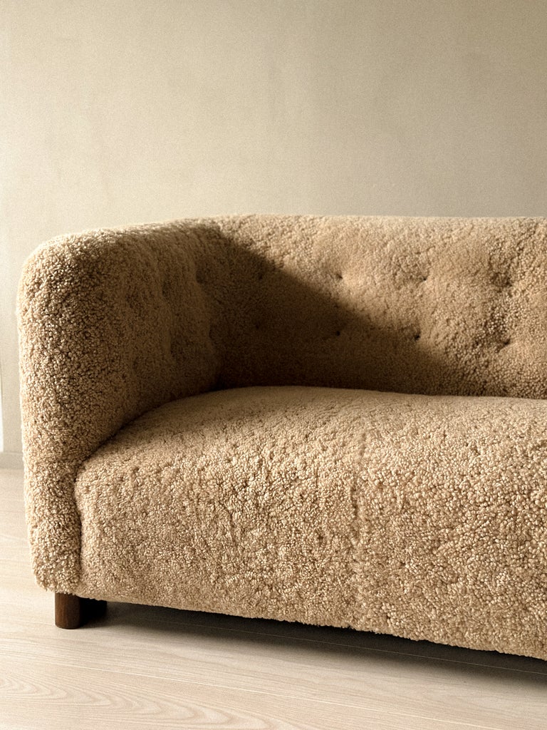 A Rare Pair of Ole Wanscher Sofas, Model 1668, for Fritz Hansen - Image 19