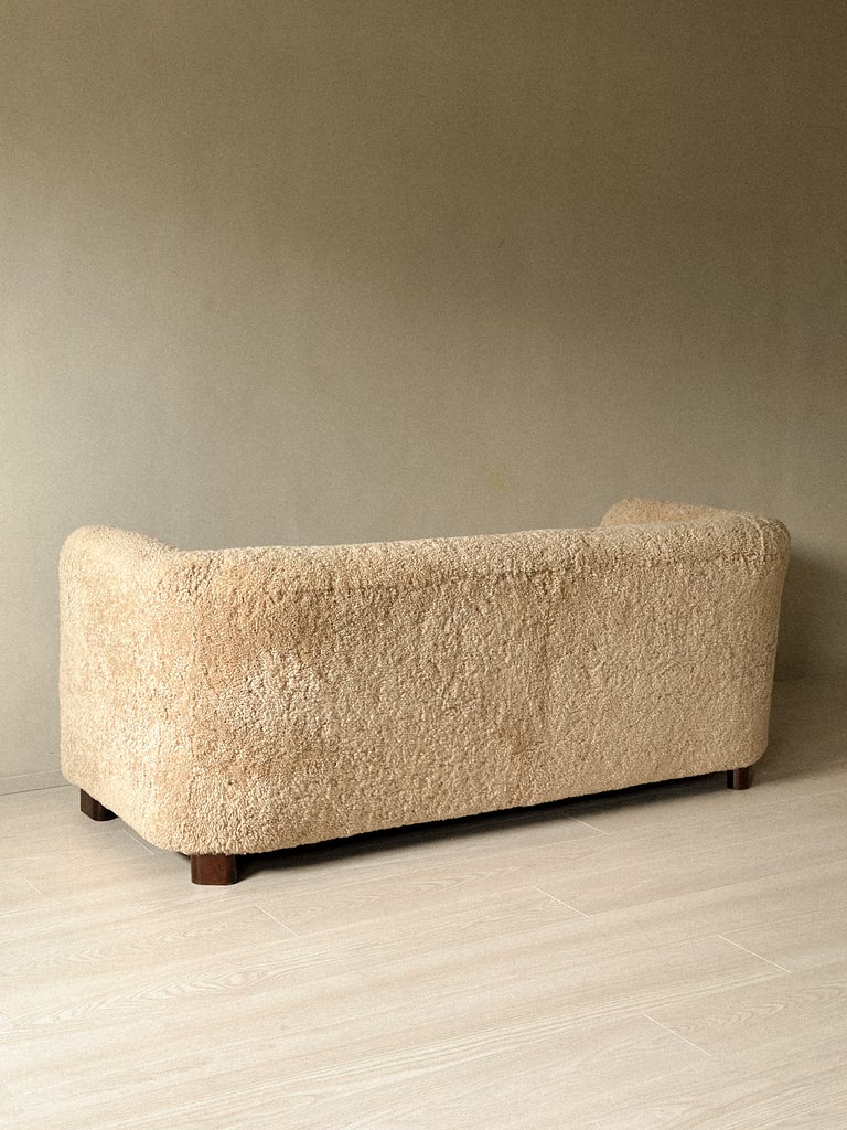 A Rare Pair of Ole Wanscher Sofas, Model 1668, for Fritz Hansen - Image 15
