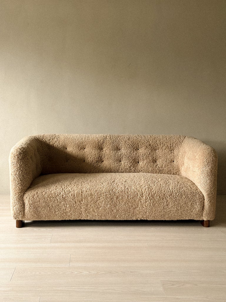 A Rare Pair of Ole Wanscher Sofas, Model 1668, for Fritz Hansen - Image 13