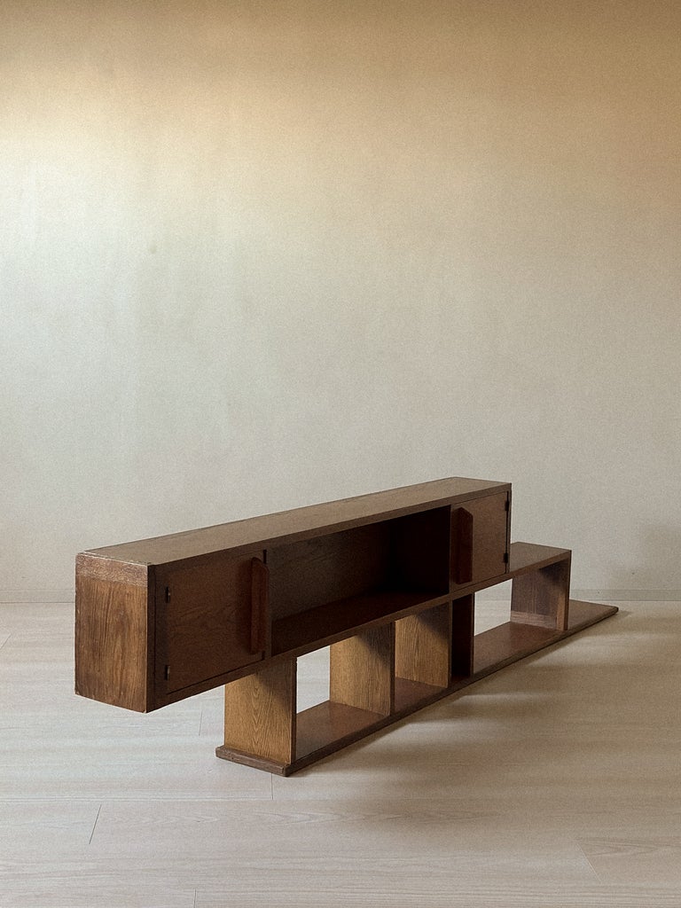 A Mid-Century Oak Wall Shelf in style of Charlotte Perriand, France c. 1950s - Image 6