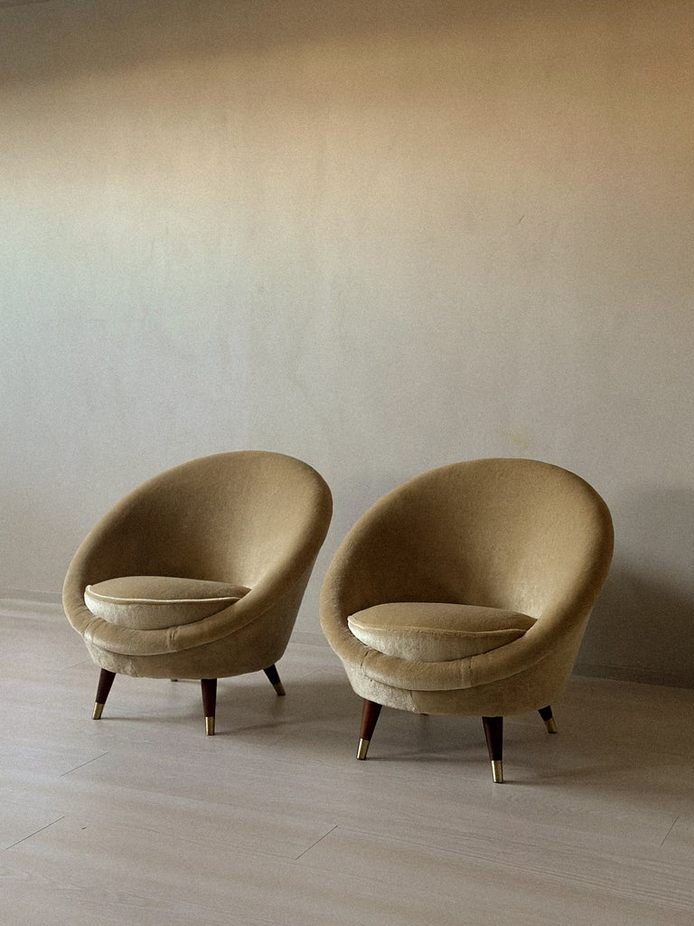 A Rare Pair of Mid-Century Scandinavian Egg Chairs, Model “Florida” by Vatne - Image 13