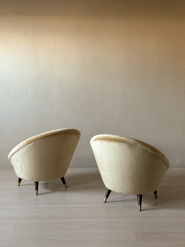 A Rare Pair of Mid-Century Scandinavian Egg Chairs, Model “Florida” by Vatne - Image 2